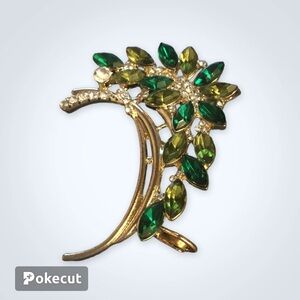 Vintage Floral Gold toned Climbing Ear cuff